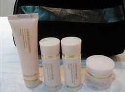 黛維莉化妝品 煥發自然光彩的美麗選擇